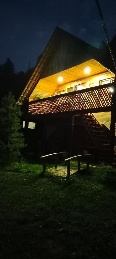 הוילה ששורי Під Горою מראה חיצוני תמונה