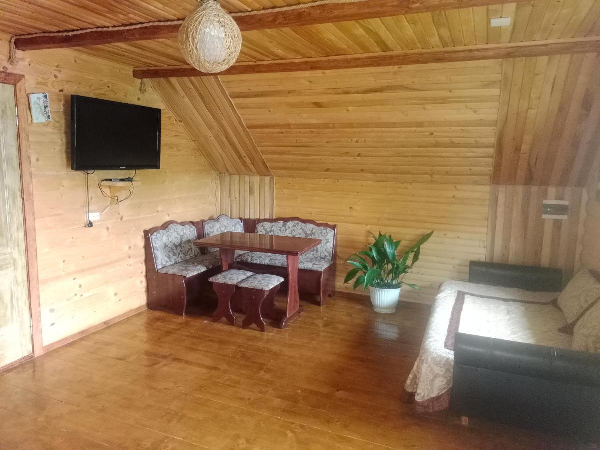 הוילה ששורי Під Горою מראה חיצוני תמונה
