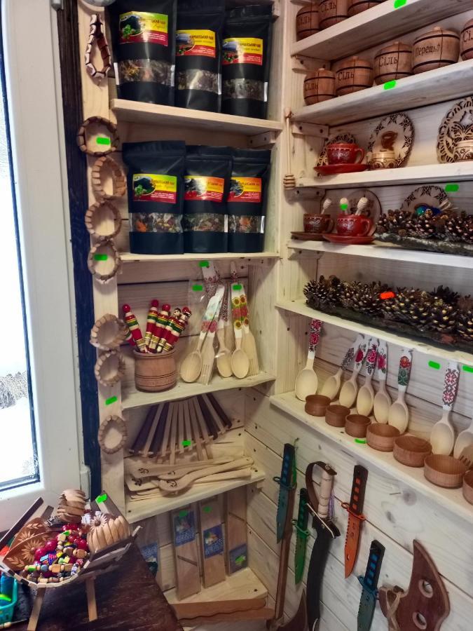 הוילה ששורי Під Горою מראה חיצוני תמונה